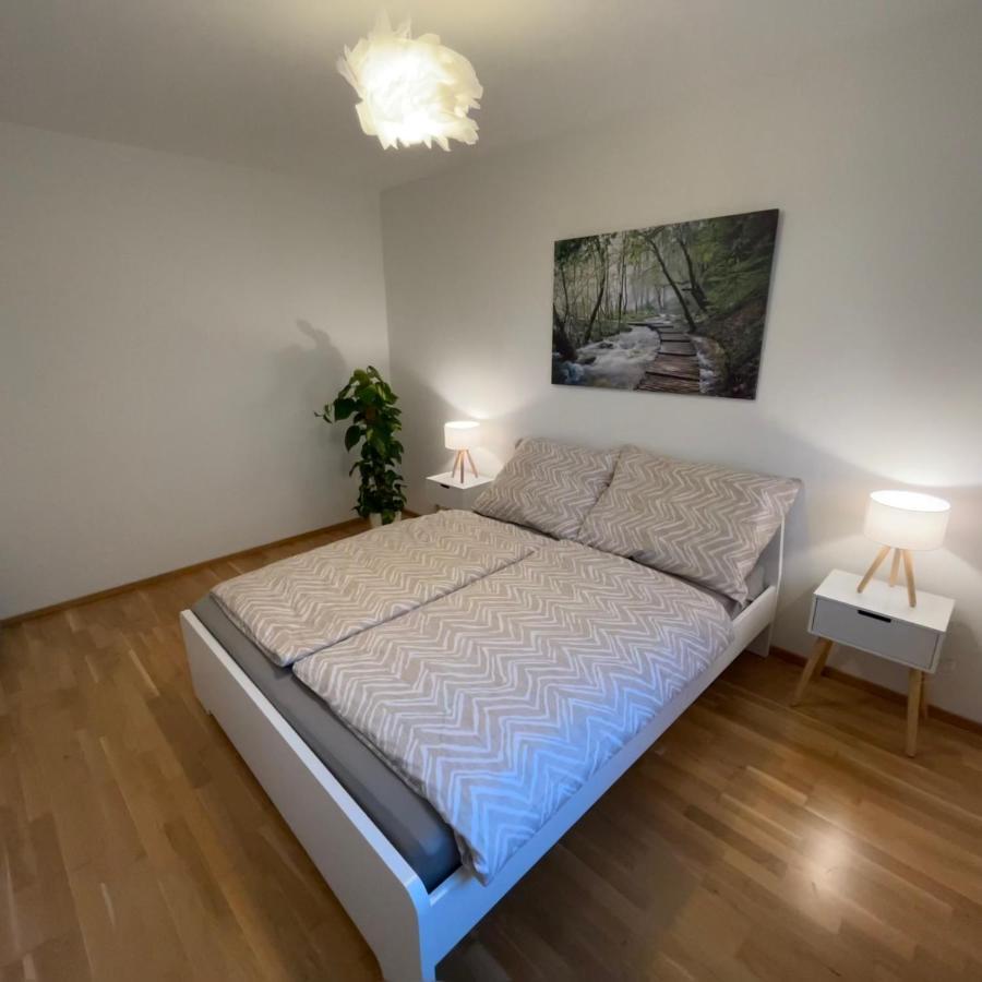 55 M2 Stylish Apartment With Balcony & Parking Vienna Exterior photo