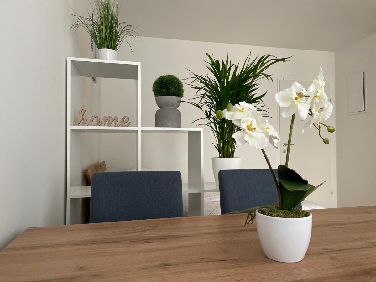 55 M2 Stylish Apartment With Balcony & Parking Vienna Exterior photo